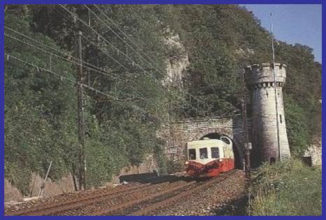 Description : 2