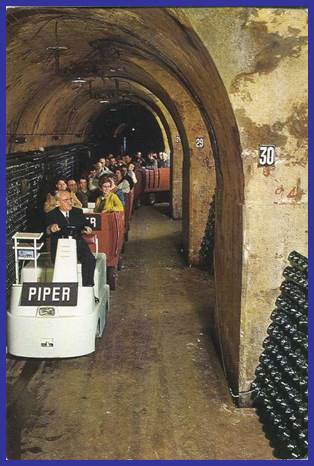 Description : Description : R001.jpg